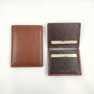 textured-bifold-card-wallet